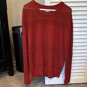 Market & Spruce Women’s  terracotta color crewneck sweater